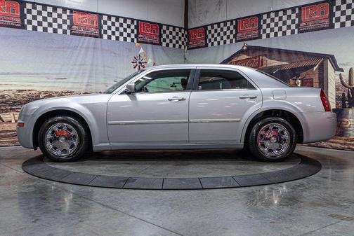 2005 Chrysler 300 Touring