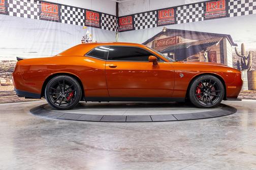 Sinamon Stick 2023 Dodge Challenger SRT Hellcat