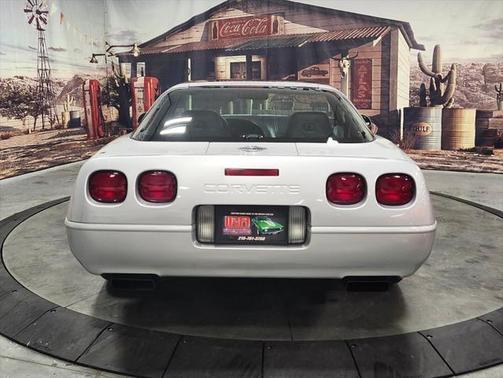 1996 Chevrolet Corvette Base