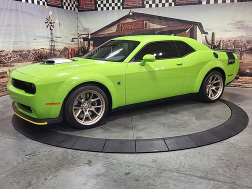 Sublime Metallic Clearcoat 2023 Dodge Challenger R/T Scat Pack Widebody