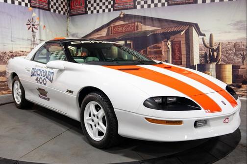 White 1996 Chevrolet Camaro Base