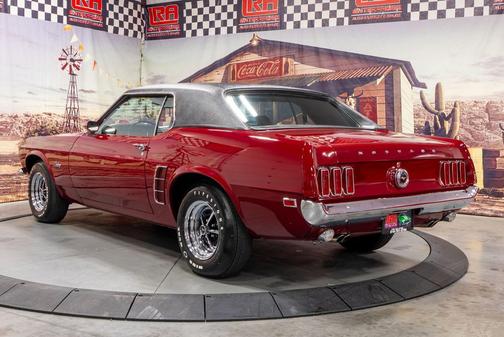 1969 Ford Mustang Base