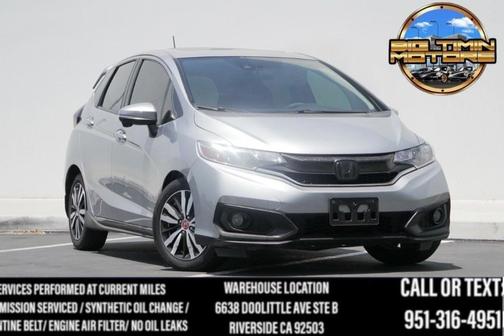 Lunar Silver Metallic 2018 Honda Fit EX