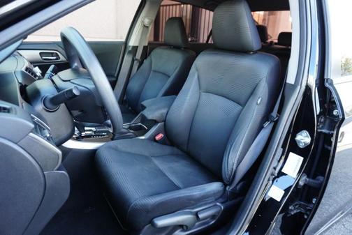 Crystal Black Pearl 2014 Honda Accord LX