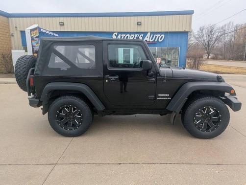 2017 Jeep Wrangler Sport