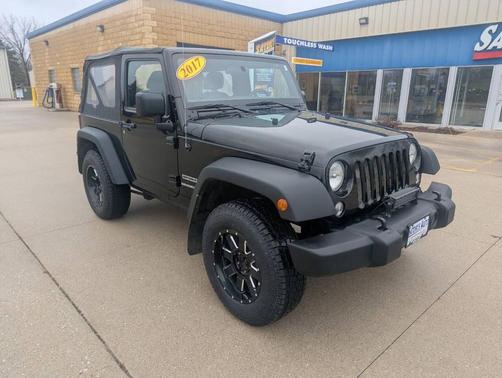 2017 Jeep Wrangler Sport