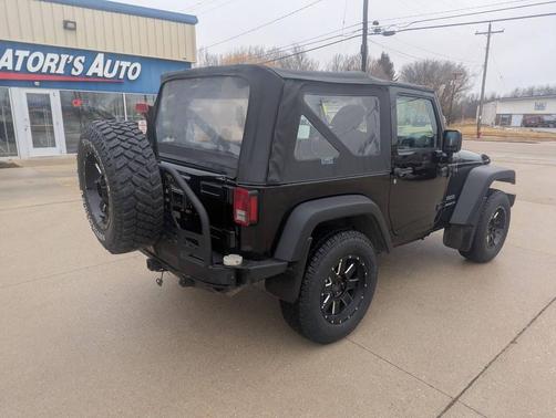 2017 Jeep Wrangler Sport