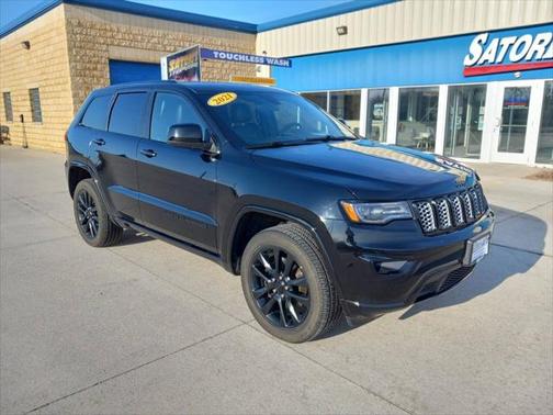 2021 Jeep Grand Cherokee Laredo