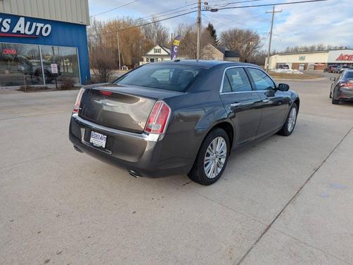 2014 Chrysler 300 S