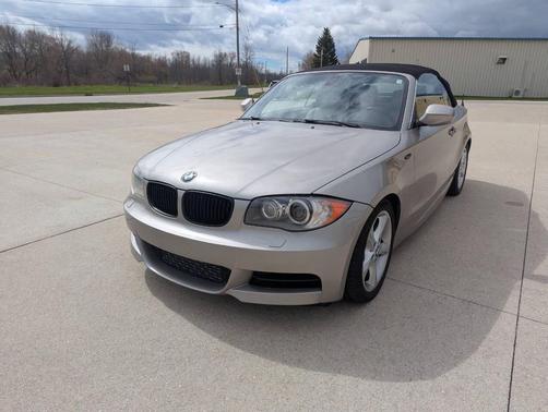 Silver 2011 BMW 135 135i 2dr Convertible