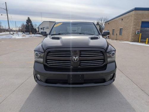 2017 RAM 1500 Sport