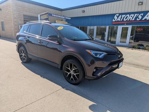 2018 Toyota RAV4 SE
