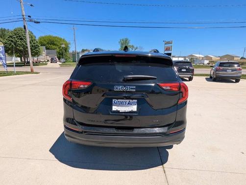Ebony Twilight Metallic 2019 GMC Terrain SLE