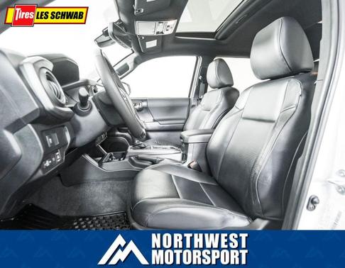Photo 2 of 28 of 2021 Toyota Tacoma TRD Sport