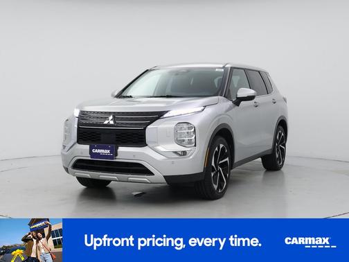 2023 Mitsubishi Outlander SE