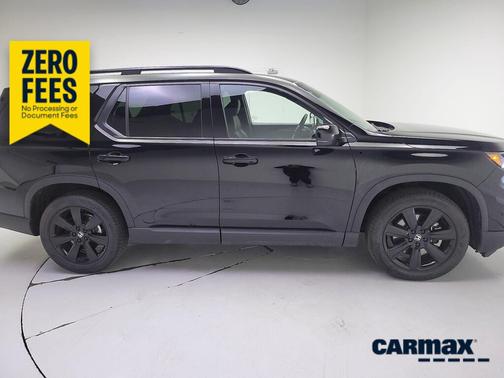 Black 2025 Honda Pilot Black Edition
