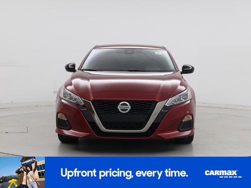 Red 2020 Nissan Altima SR