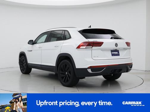 2022 Volkswagen Atlas Cross Sport SE w/Tech