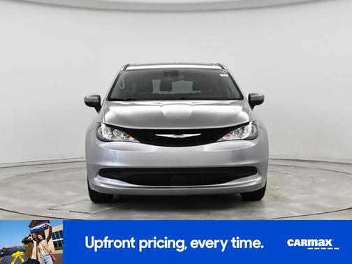 2021 Chrysler Voyager L