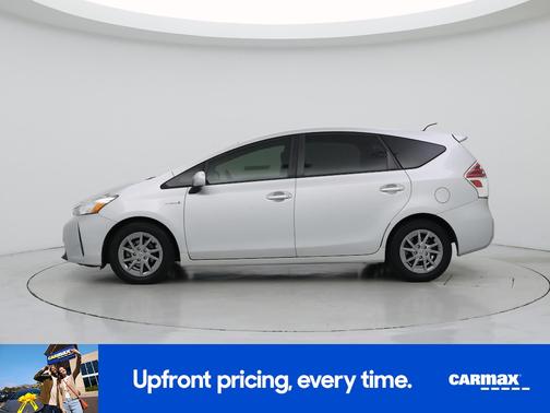 2017 Toyota Prius v Two