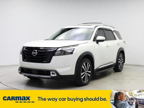 2024 Nissan Pathfinder Platinum