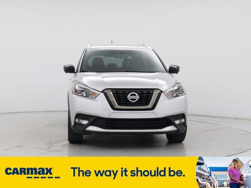 2019 Nissan Kicks SR