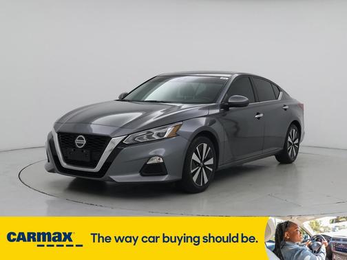 2022 Nissan Altima SV