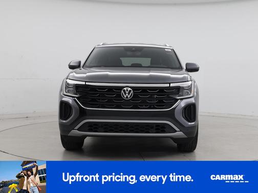 Gray 2025 Volkswagen Atlas Cross Sport SE w/Tech