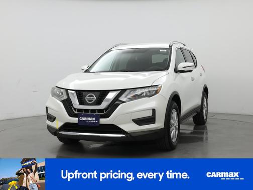 White 2017 Nissan Rogue SV