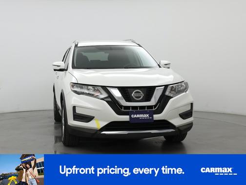 White 2017 Nissan Rogue SV