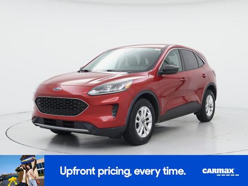 Red 2022 Ford Escape SE