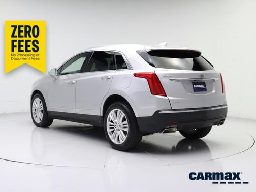 White 2018 Cadillac XT5 Premium Luxury