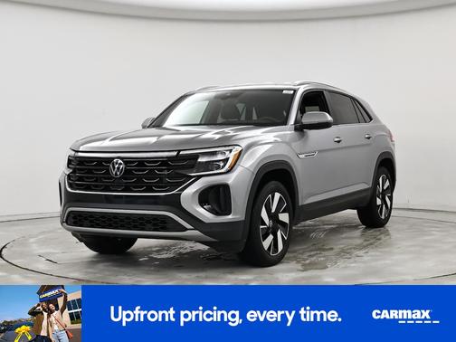 Gray 2024 Volkswagen Atlas Cross Sport SE w/Tech