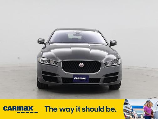 2019 Jaguar XE 25t Premium