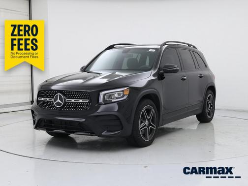 Black 2023 Mercedes-Benz GLB 250