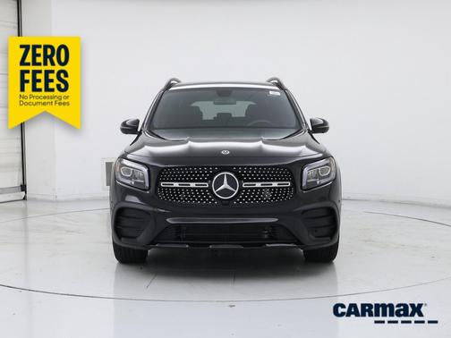 Black 2023 Mercedes-Benz GLB 250