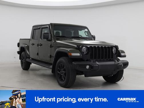 Green 2022 Jeep Gladiator Altitude