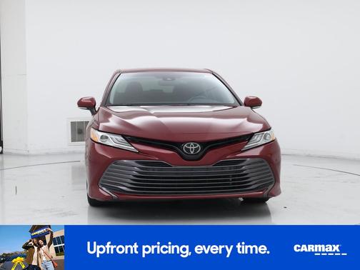 Red 2018 Toyota Camry XLE