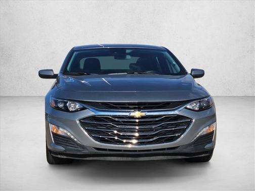 Sterling Gray Metallic 2024 Chevrolet Malibu FWD 1LT