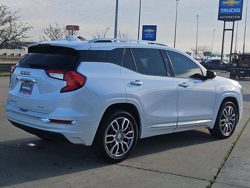 2024 GMC Terrain Denali