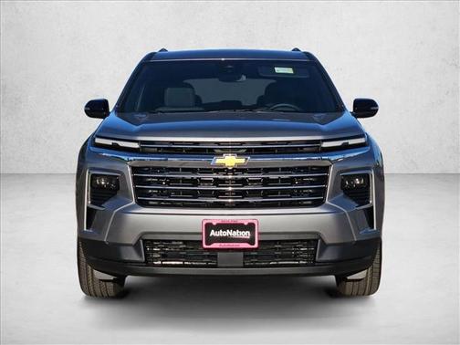 Sterling Gray Metallic 2026 Chevrolet Traverse LT