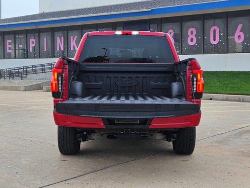 2023 Ford F-150 Lightning XLT