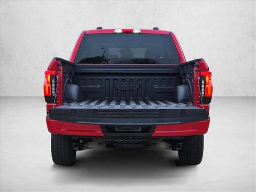 2023 Ford F-150 Lightning XLT