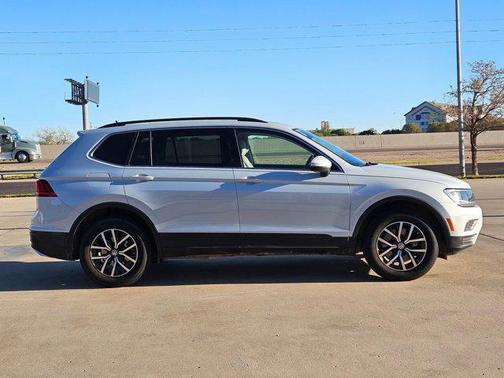 2019 Volkswagen Tiguan 2.0T SE