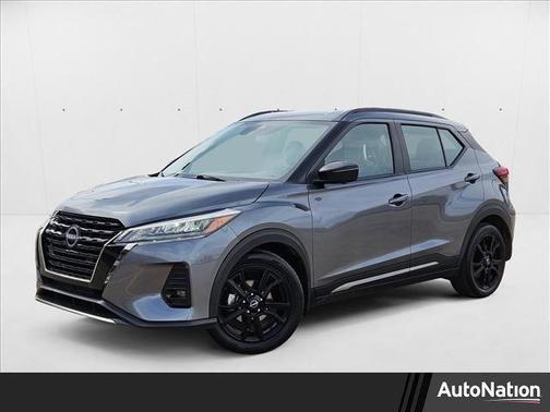 2024 Nissan Kicks SR