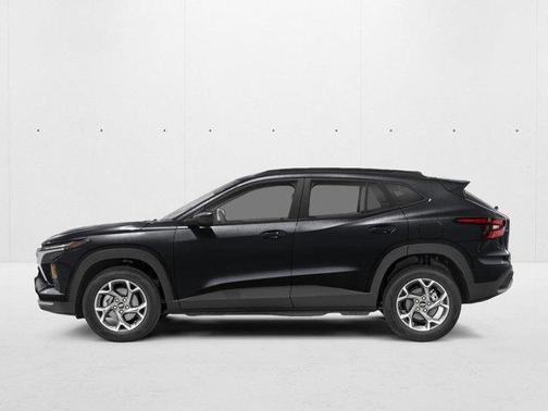 Mosaic Black Metallic 2026 Chevrolet Trax LT