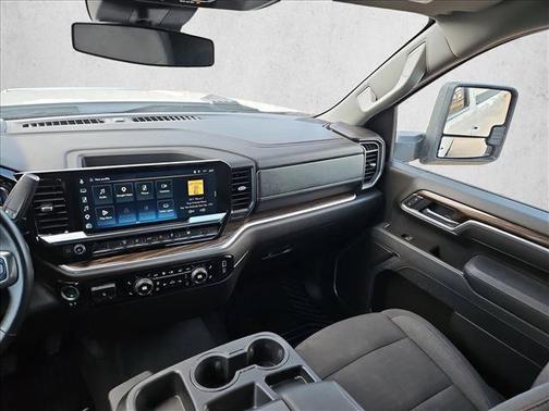 Summit White 2025 Chevrolet Silverado 2500 LT
