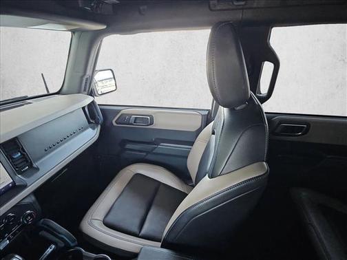 AZURE GRAY MET TRI-COAT 2024 Ford Bronco Wildtrak