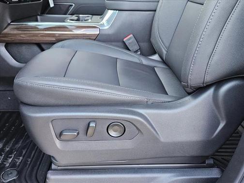 2026 Chevrolet Silverado 3500 LT