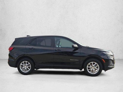 Mosaic Black Metallic 2024 Chevrolet Equinox LS